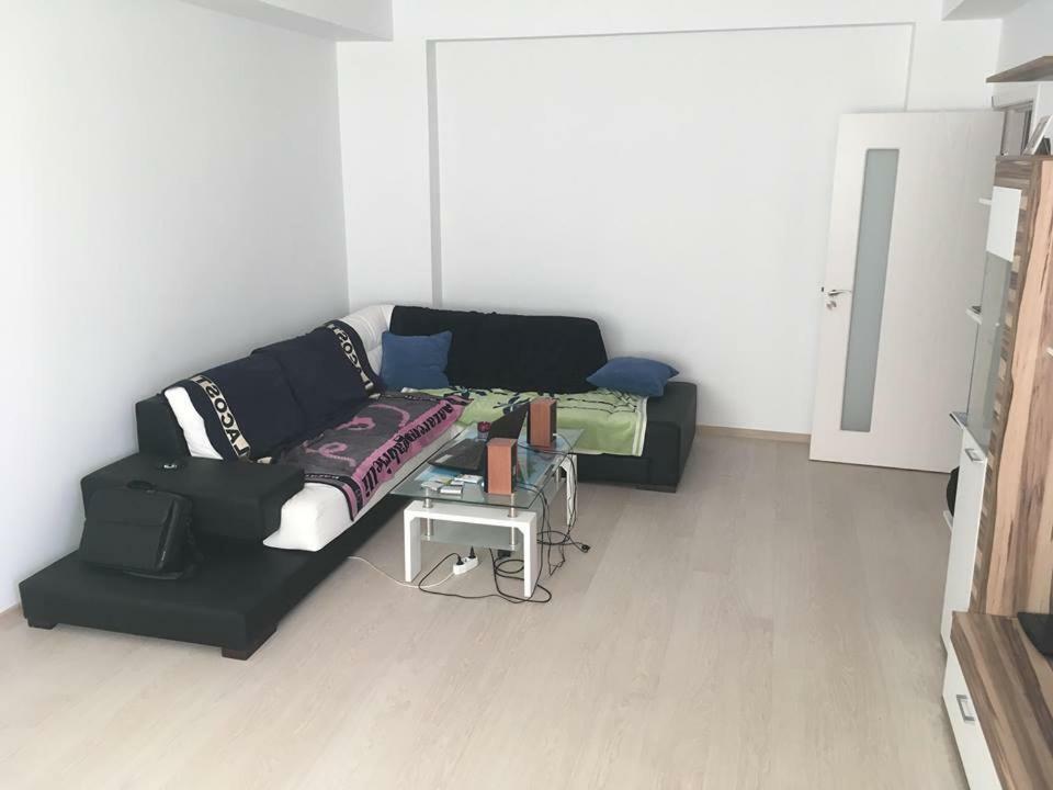 Apartament 3 Camere 콘스탄차 외부 사진