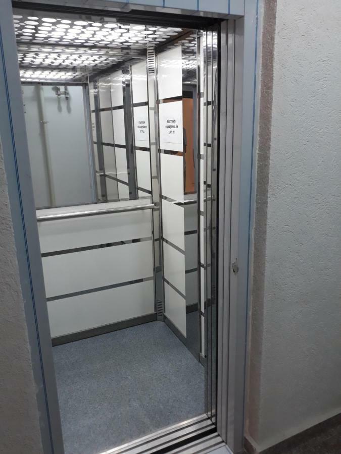 Apartament 3 Camere 콘스탄차 외부 사진