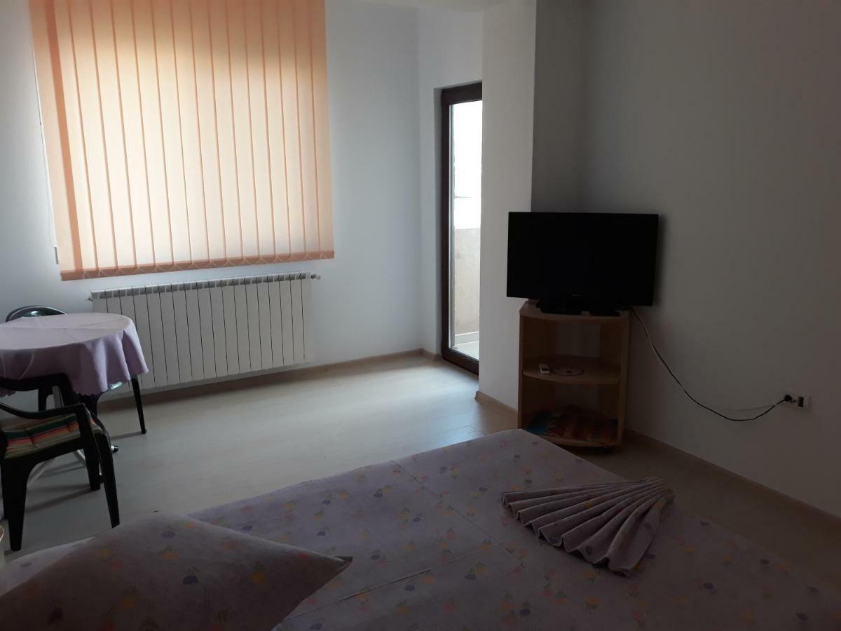 Apartament 3 Camere 콘스탄차 외부 사진